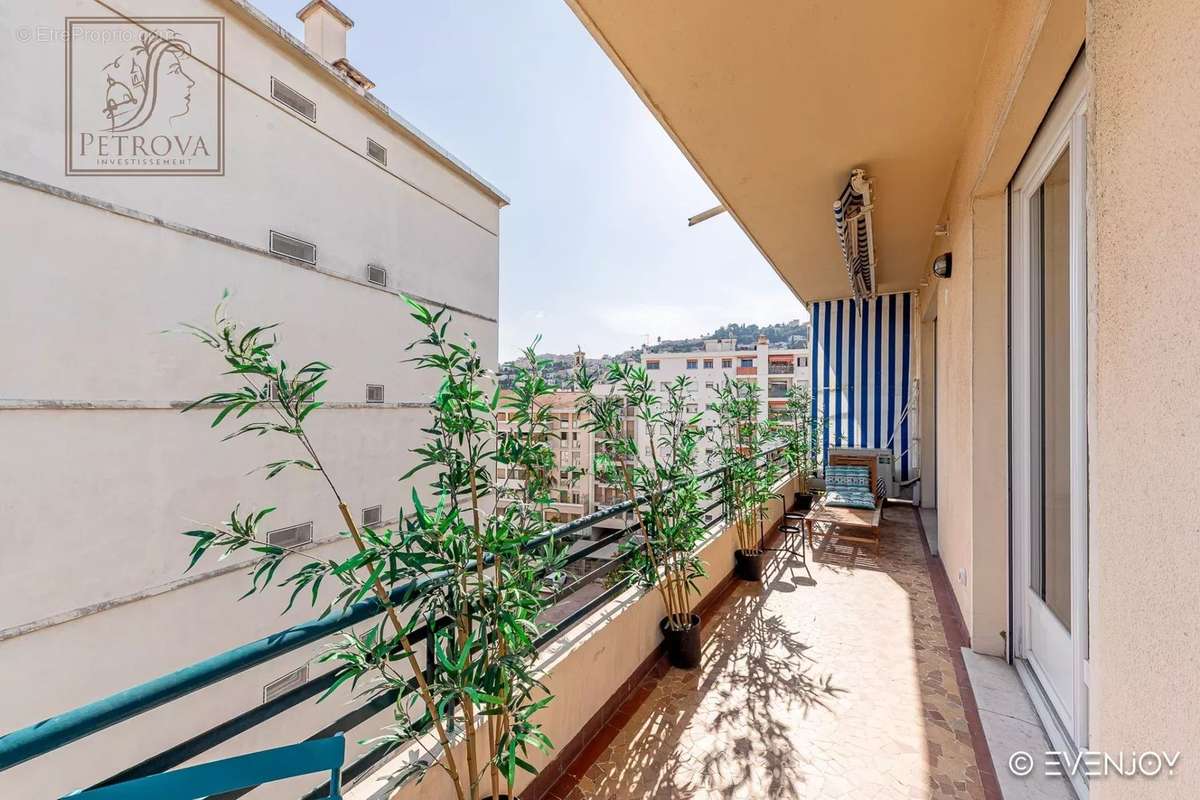 Appartement à NICE