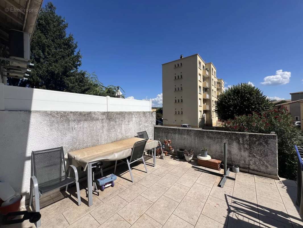 Appartement à MONTELIMAR