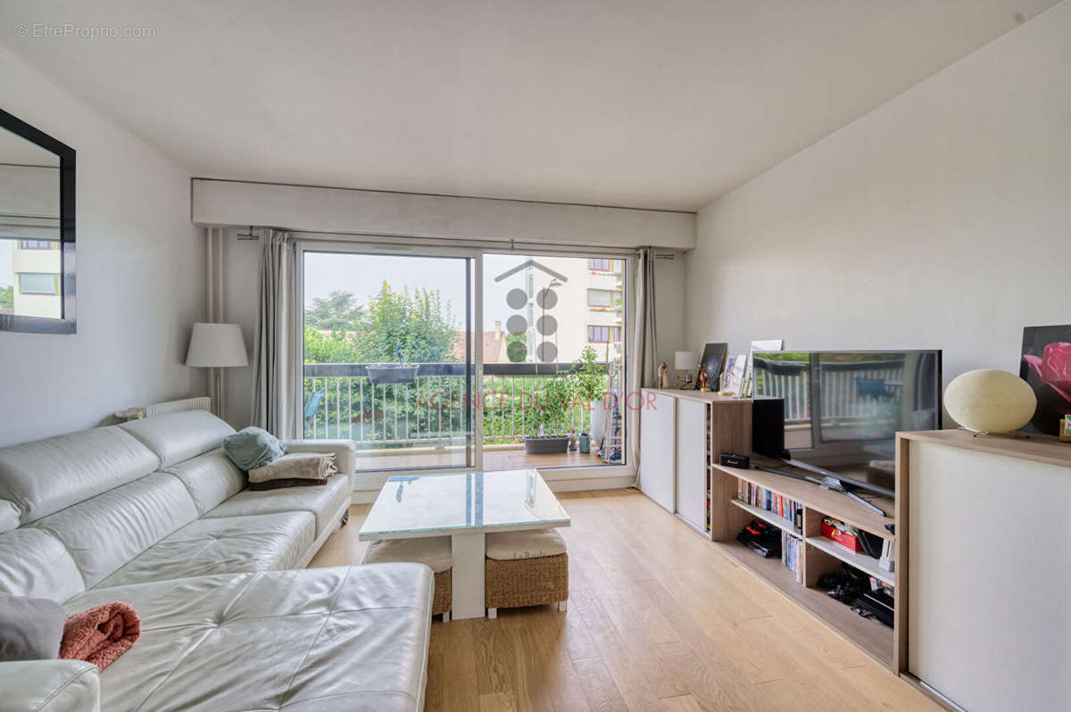 Appartement à RUEIL-MALMAISON