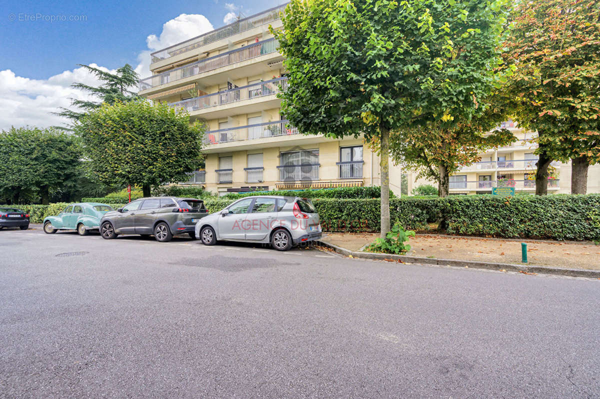 Appartement à RUEIL-MALMAISON