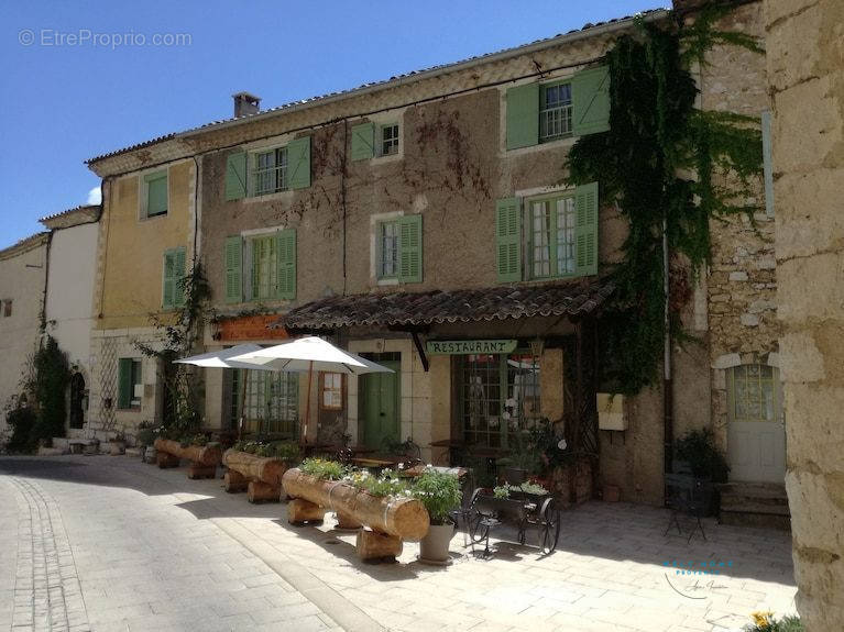 Appartement à BAUDINARD-SUR-VERDON