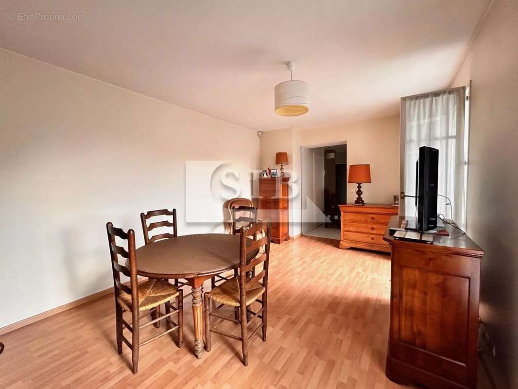 Appartement à LONGPONT-SUR-ORGE