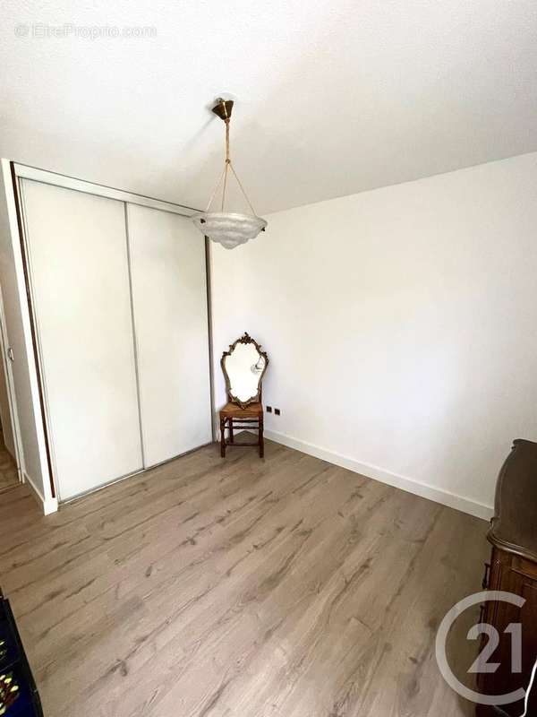 Appartement à MARSEILLE-3E