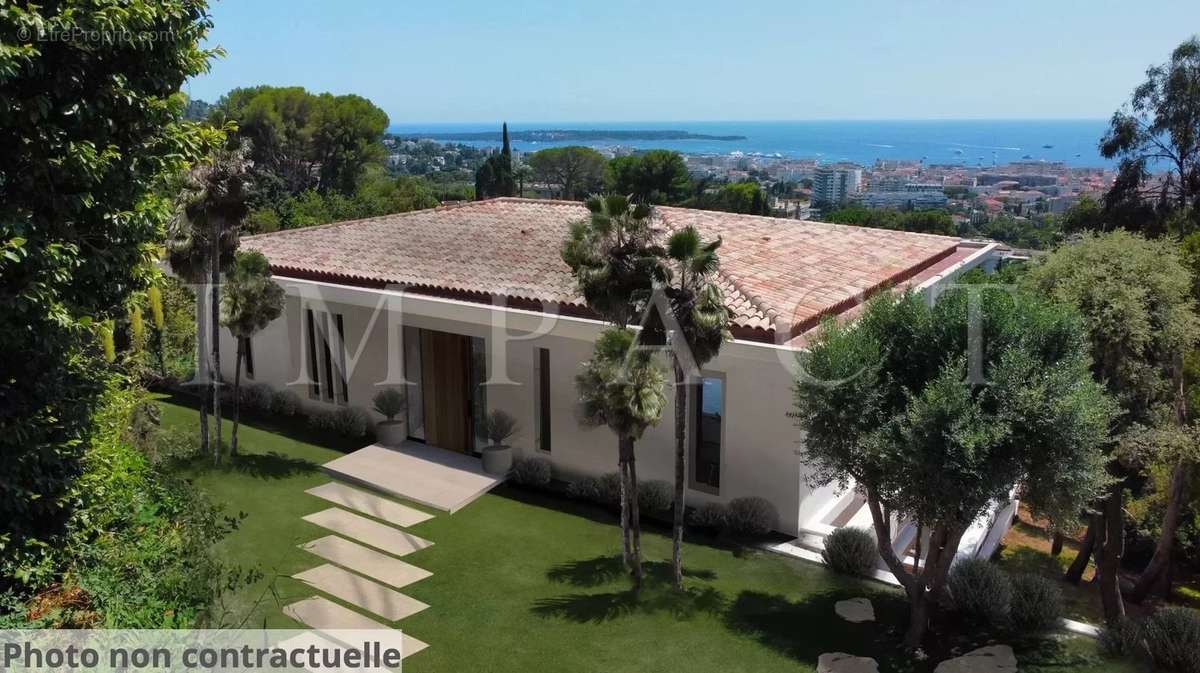 Maison à CANNES