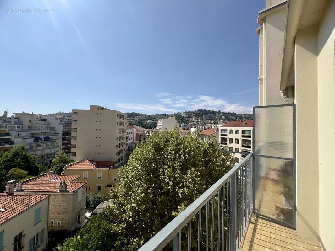 Appartement à NICE