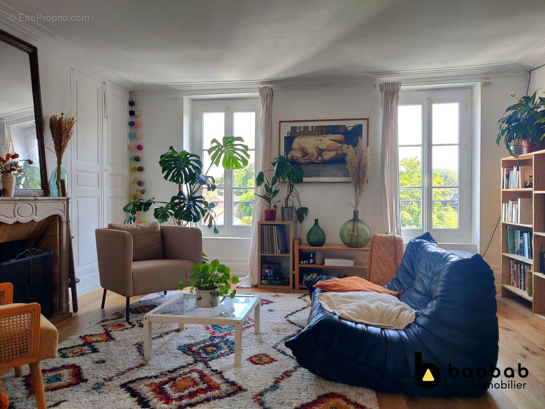 Appartement à FONTAINEBLEAU