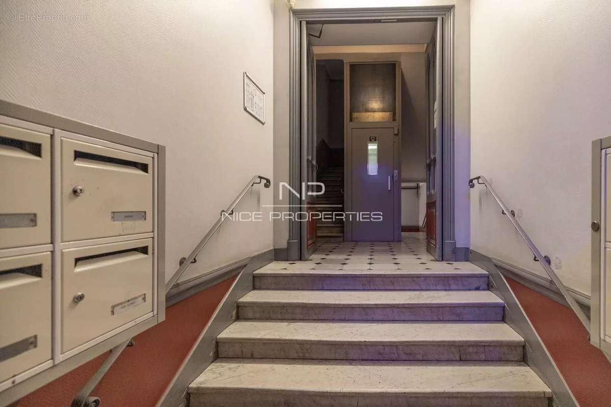 Appartement à NICE