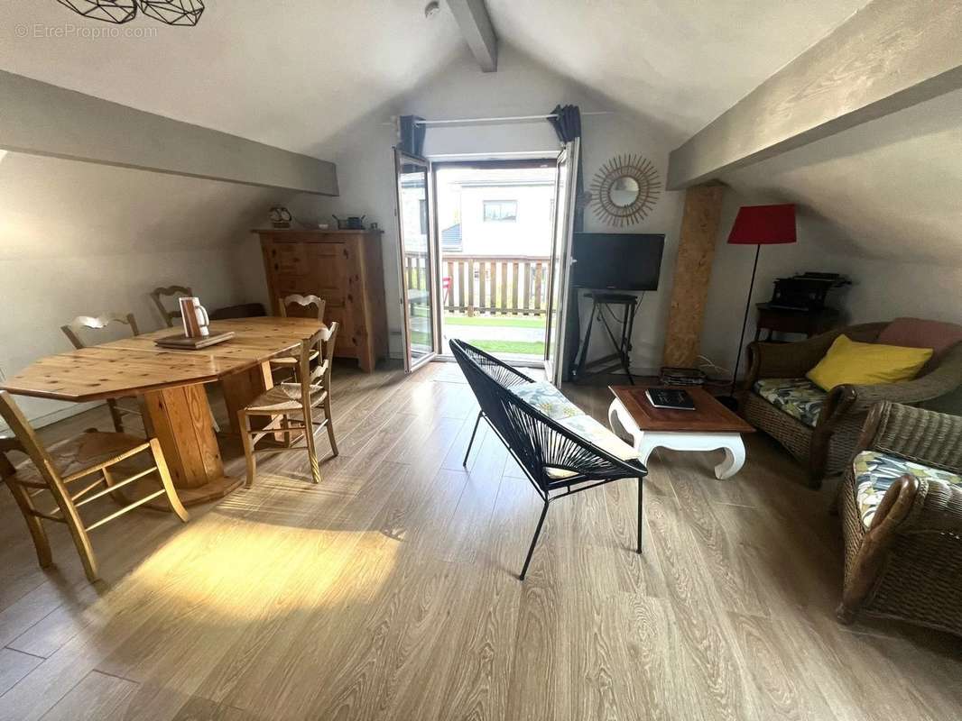 Appartement à AIX-LES-BAINS