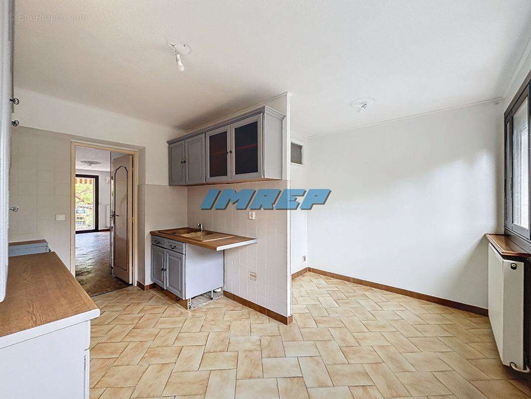 Appartement à MARSEILLE-10E