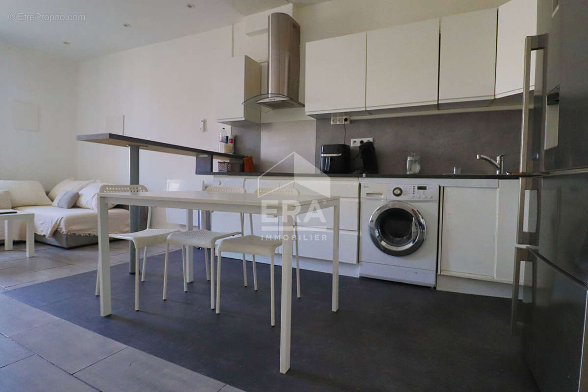 Appartement à MARSEILLE-10E