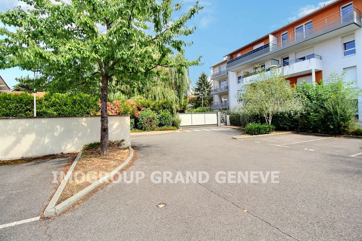 Appartement à VILLE-LA-GRAND