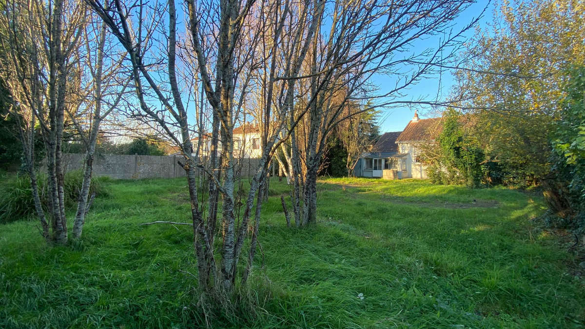 Maison à SAINT-SEBASTIEN-SUR-LOIRE