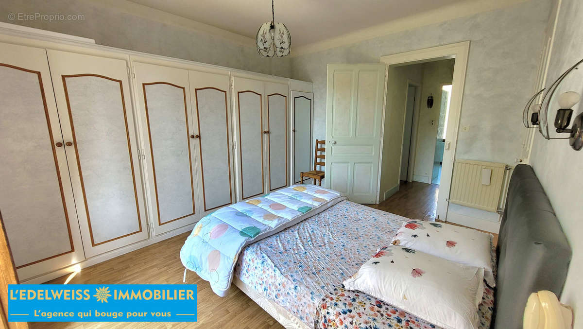 Appartement à GRESY-SUR-AIX