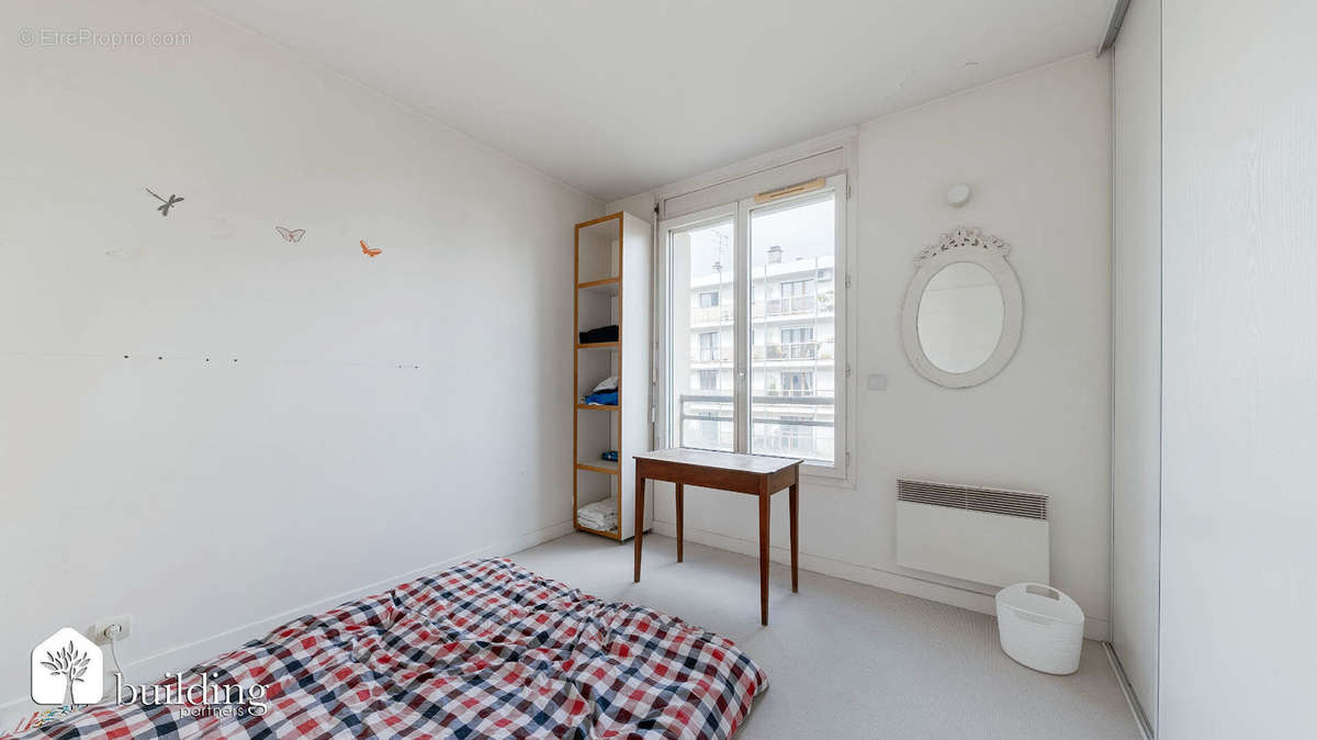 Appartement à LEVALLOIS-PERRET