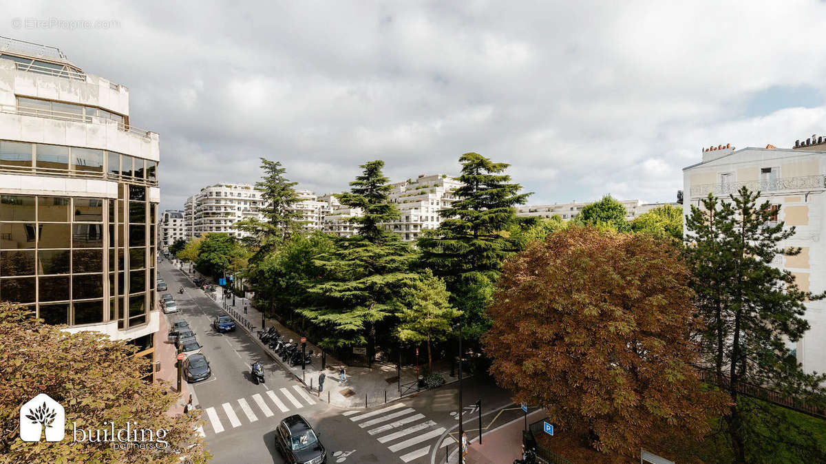 Appartement à LEVALLOIS-PERRET