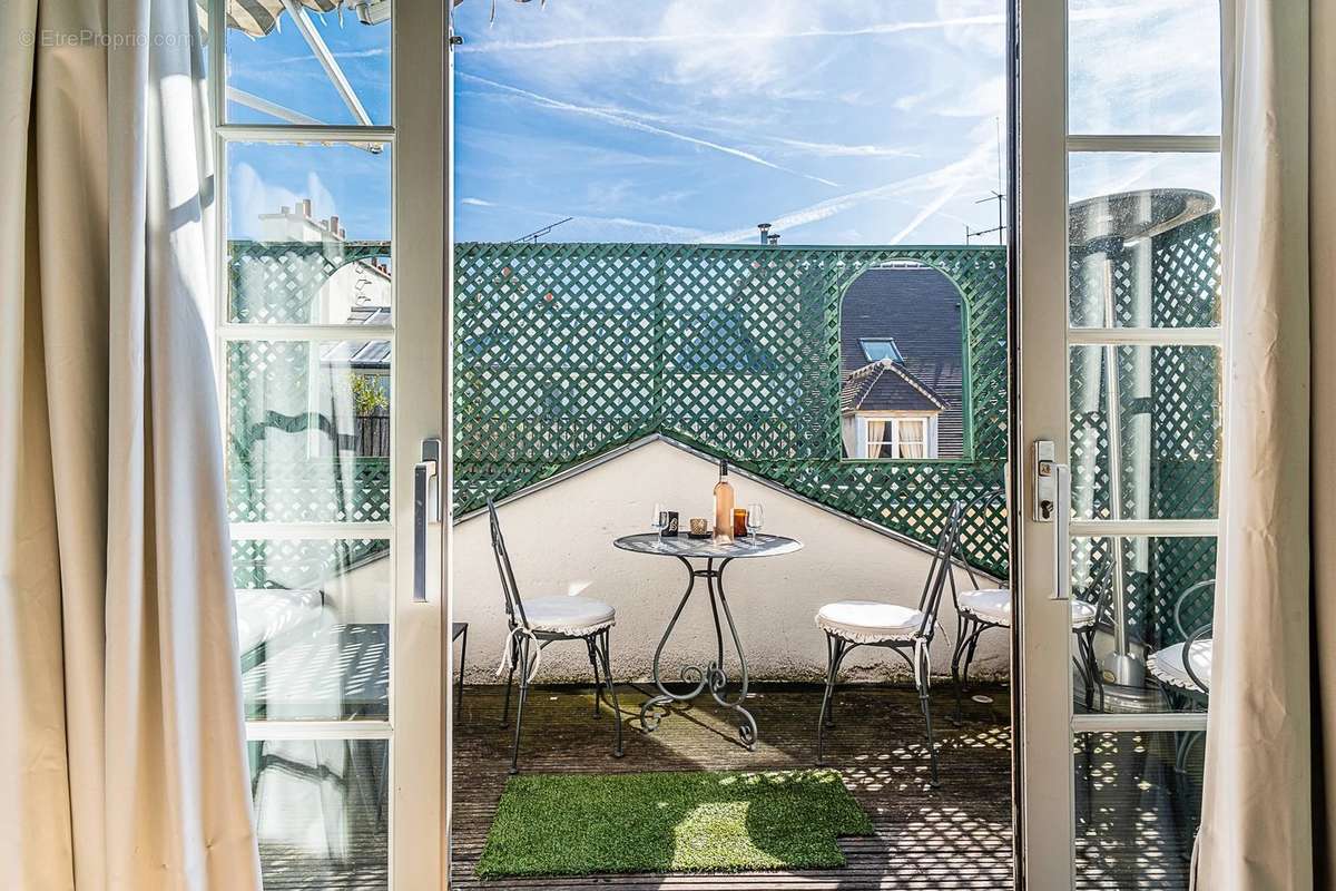 Appartement à PARIS-6E