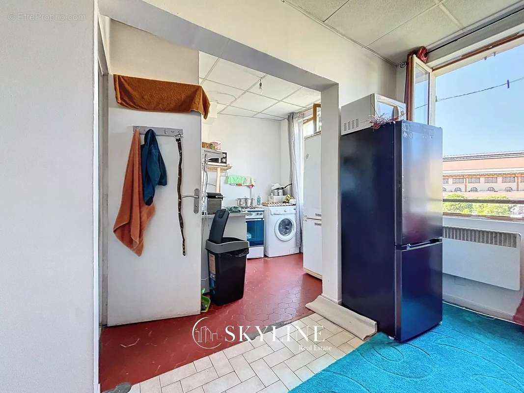 Appartement à MARSEILLE-1E