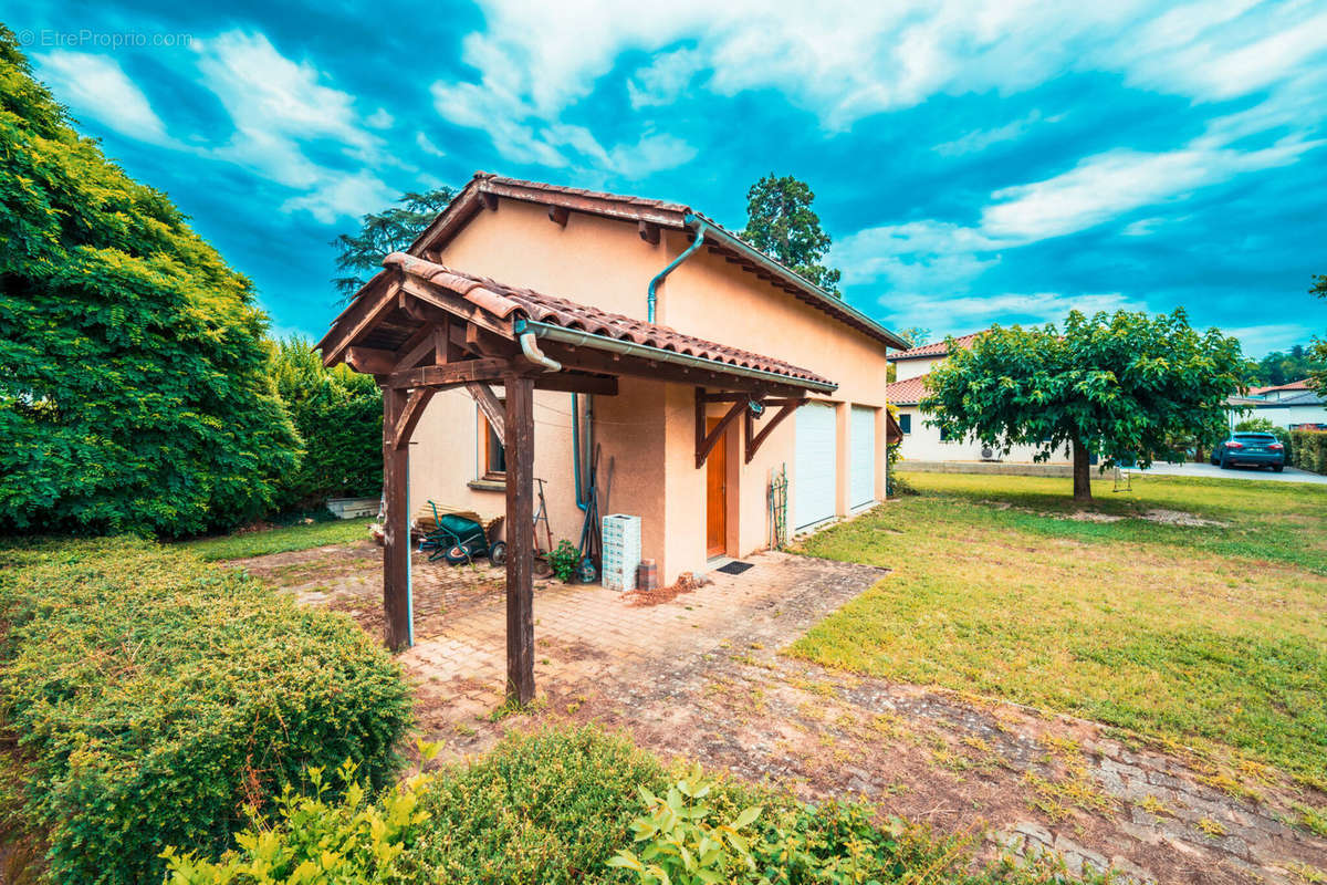 Maison à CHAPONNAY