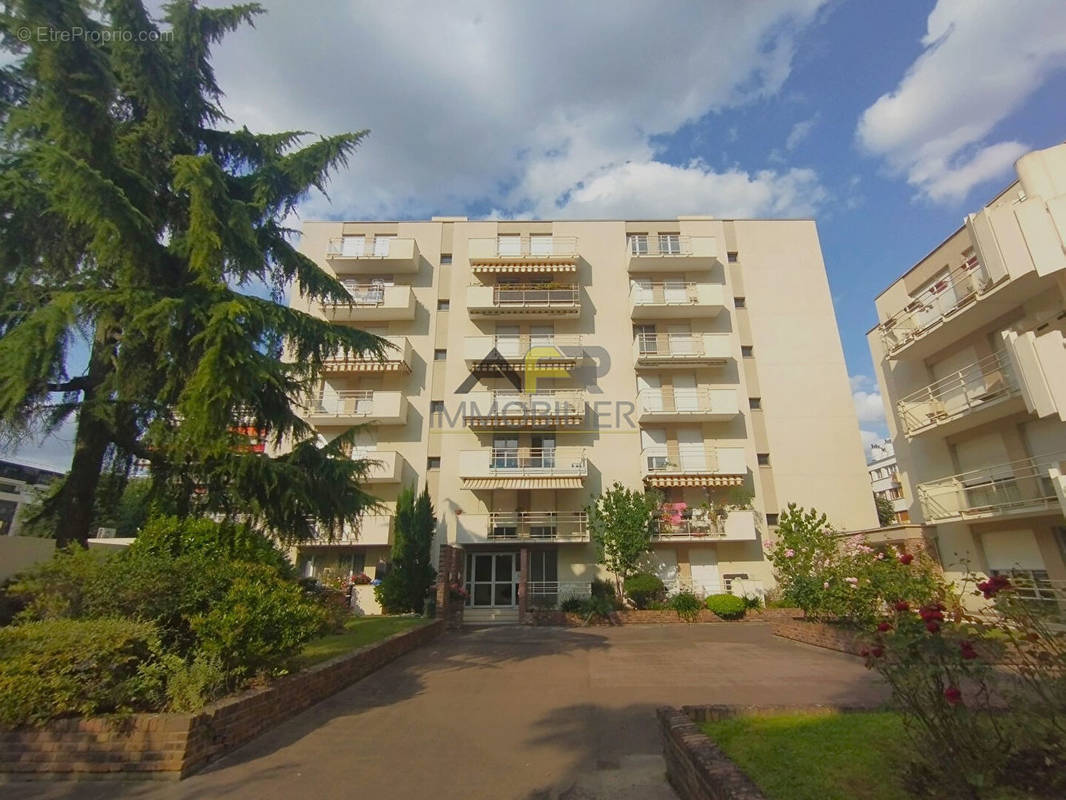 Appartement à CLICHY