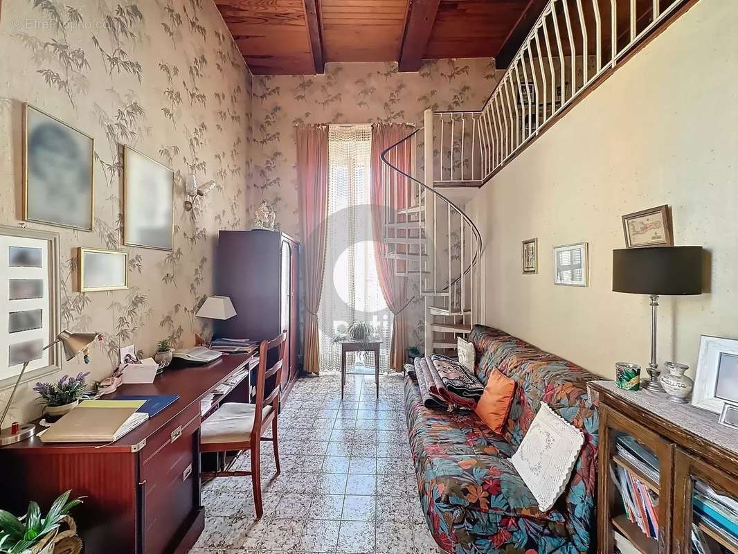 Appartement à MENTON