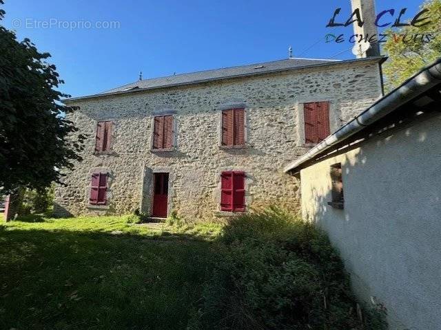 Maison à BREUIL-BARRET