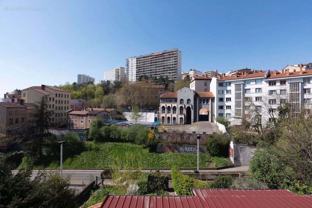 Appartement à CALUIRE-ET-CUIRE