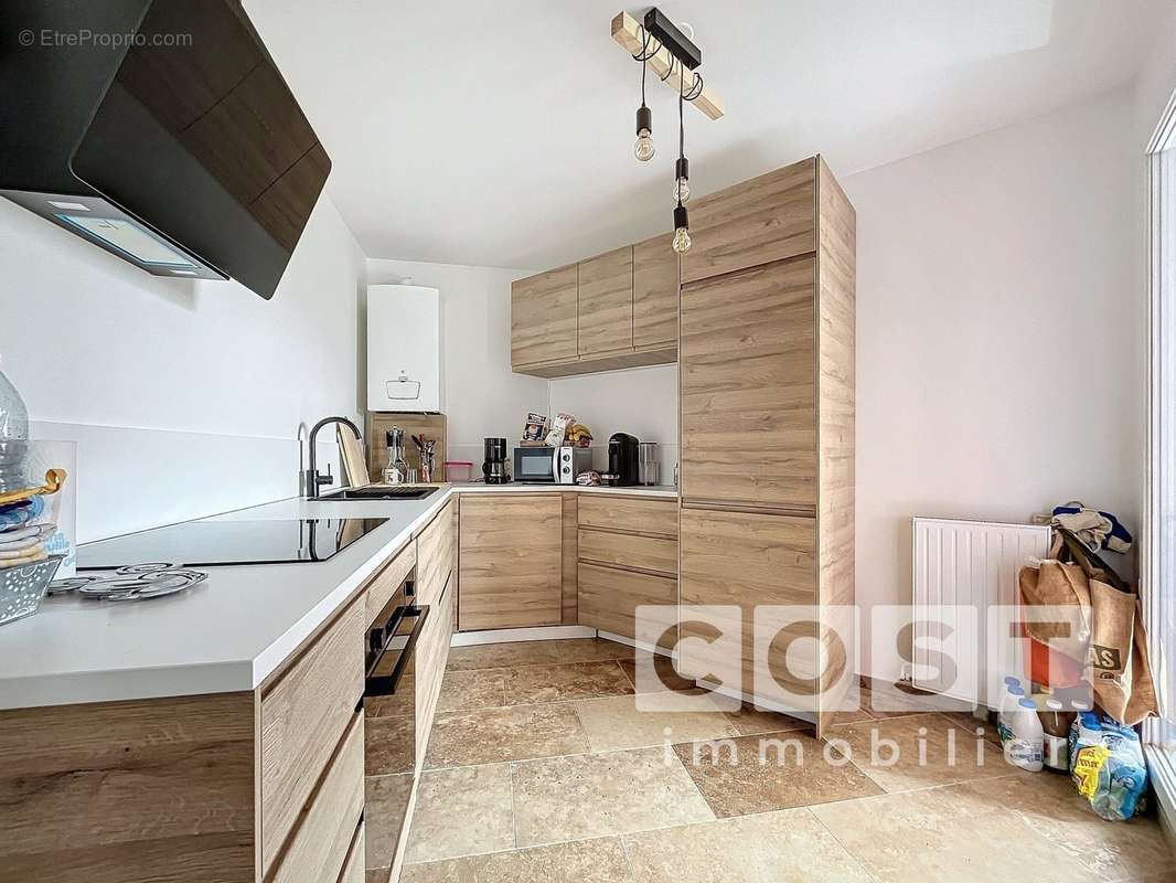 Appartement à GENNEVILLIERS