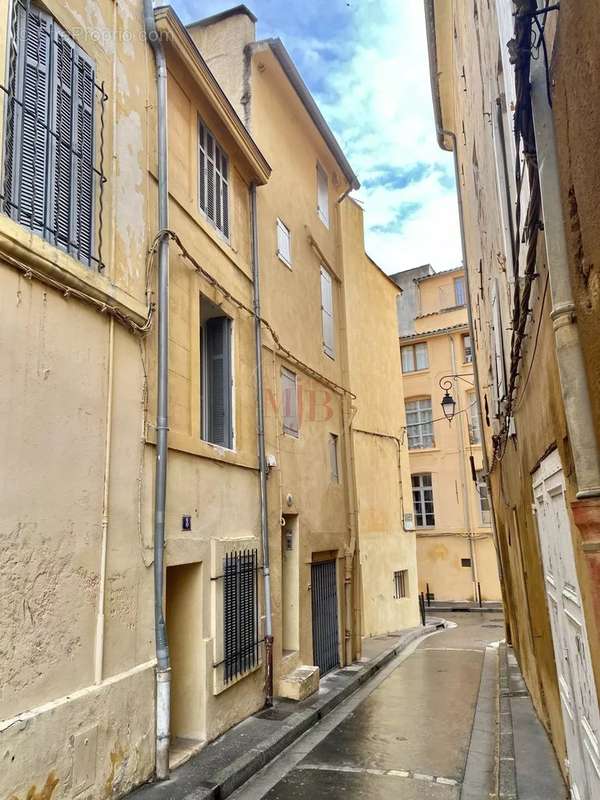 Appartement à AIX-EN-PROVENCE