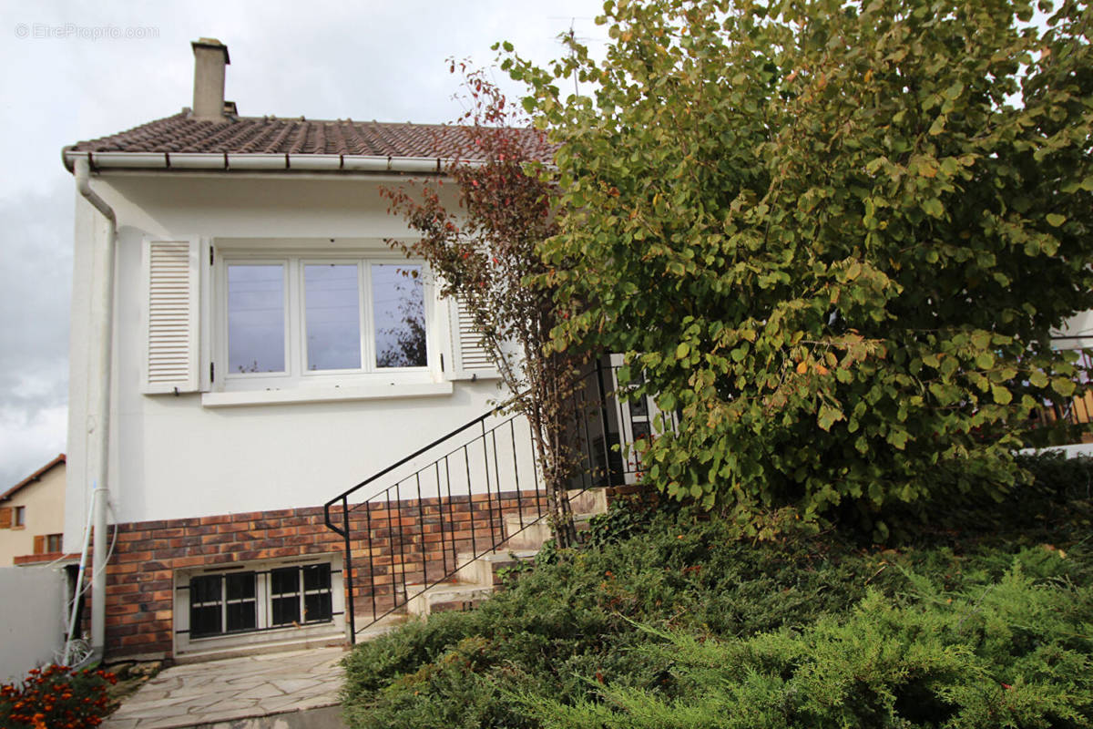 Appartement à VIGNEUX-SUR-SEINE