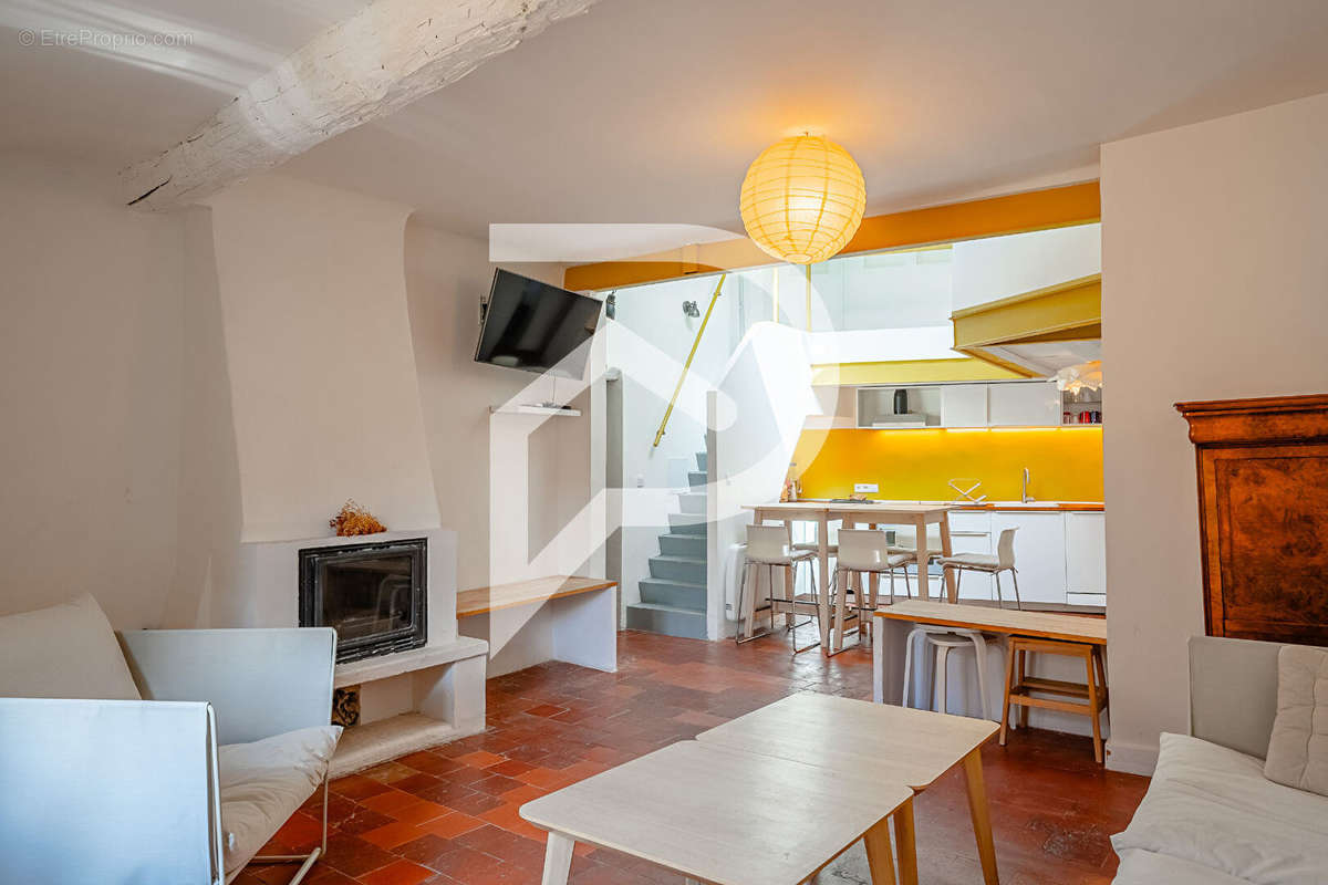 Appartement à AIX-EN-PROVENCE