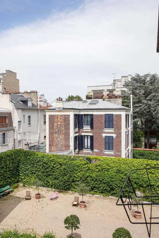 Appartement à NEUILLY-SUR-SEINE