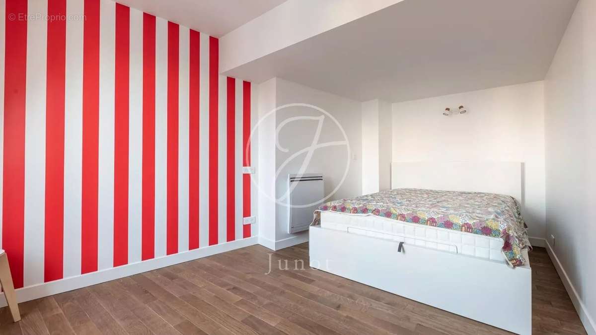 Appartement à PARIS-4E