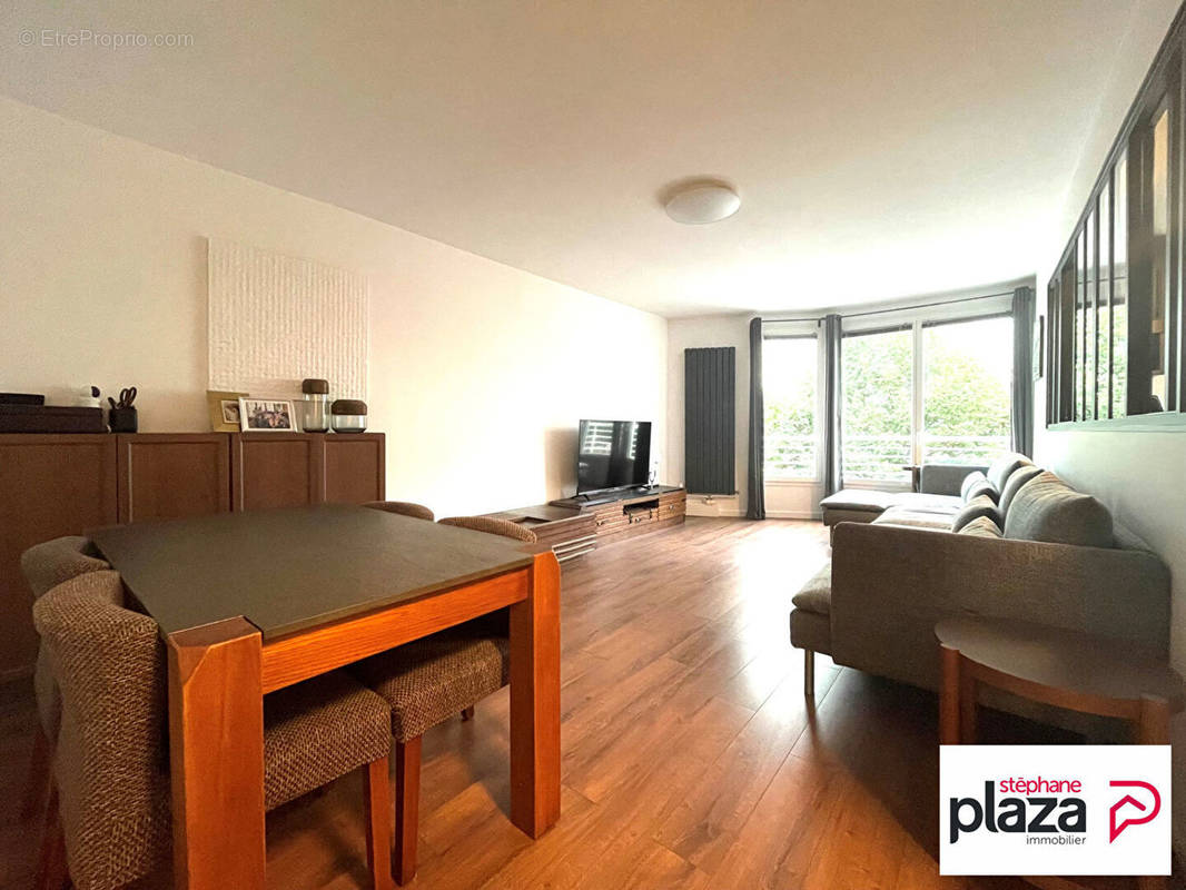 Appartement à LEVALLOIS-PERRET