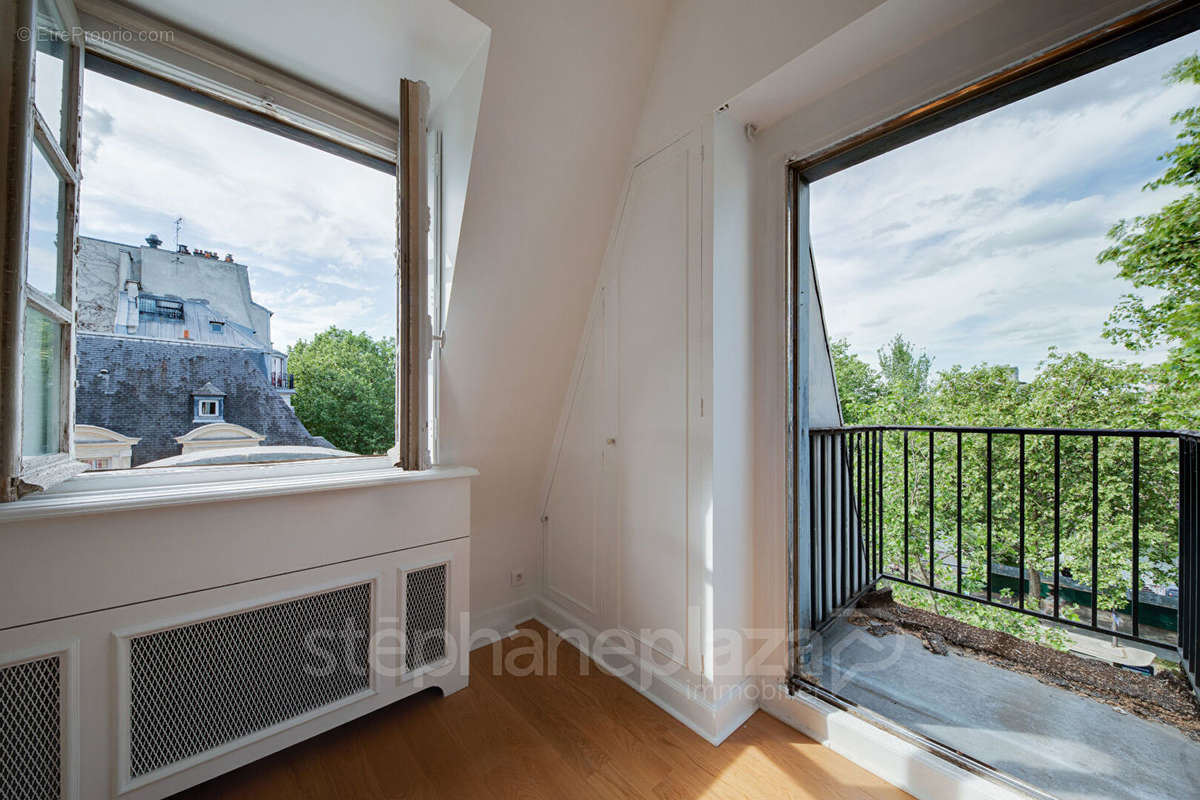 Appartement à PARIS-5E