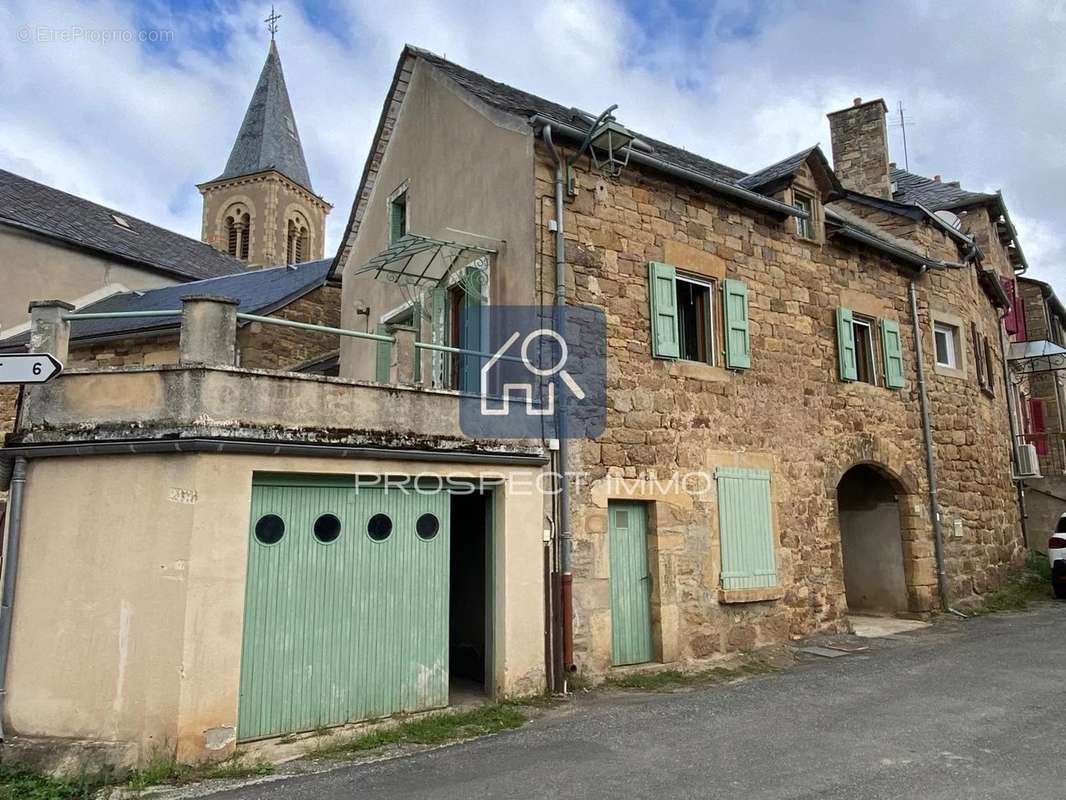 Maison à GAILLAC-D&#039;AVEYRON