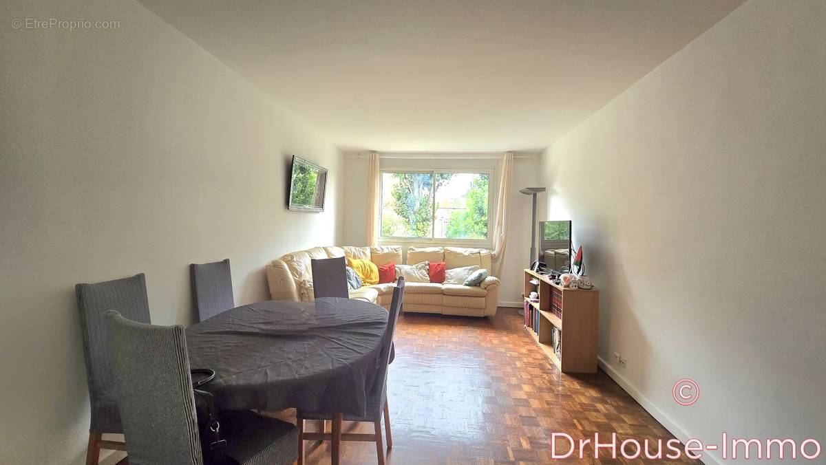 Appartement à AUBERVILLIERS