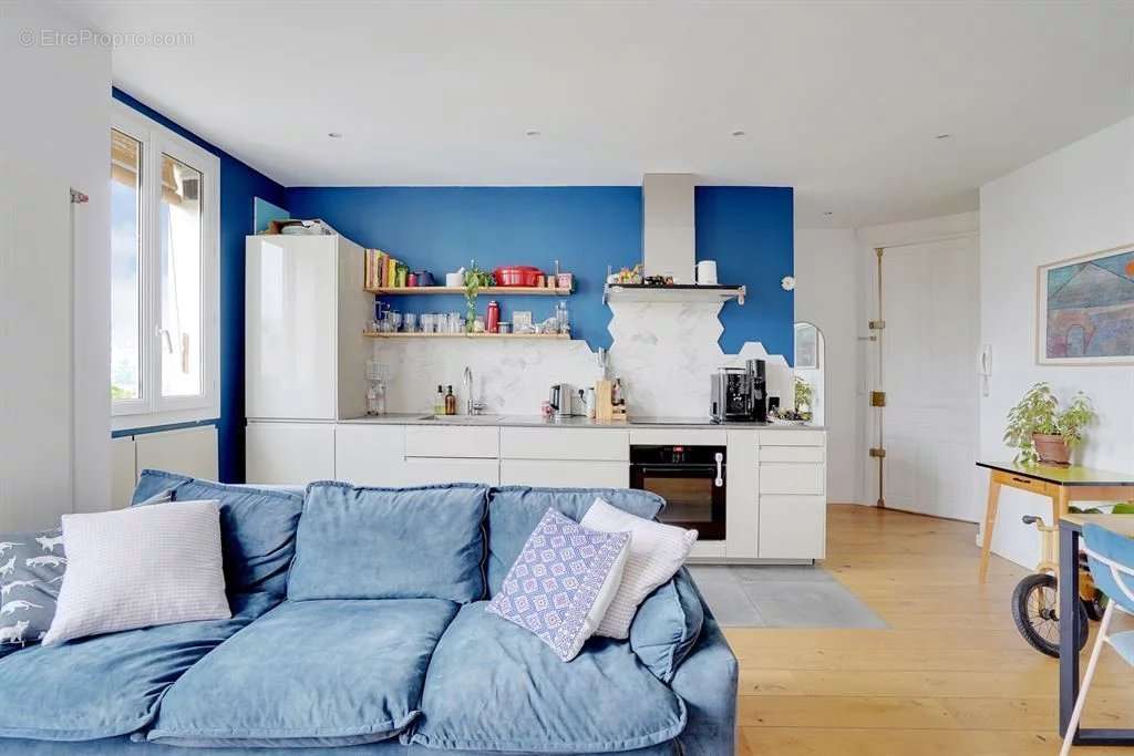 Appartement à PARIS-20E