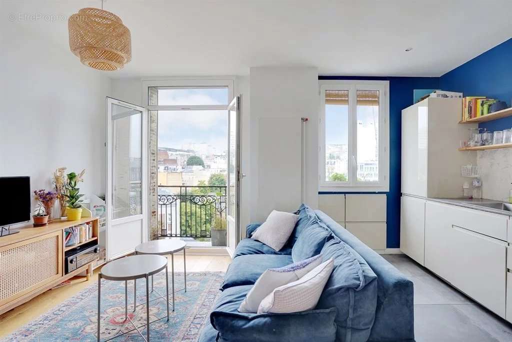 Appartement à PARIS-20E