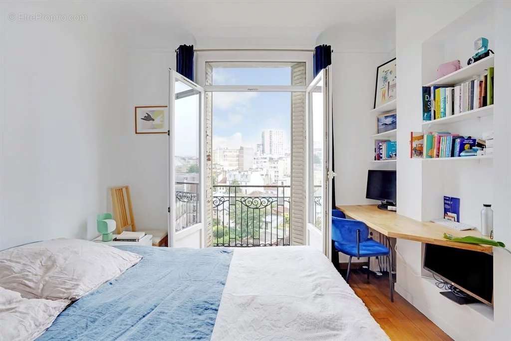 Appartement à PARIS-20E