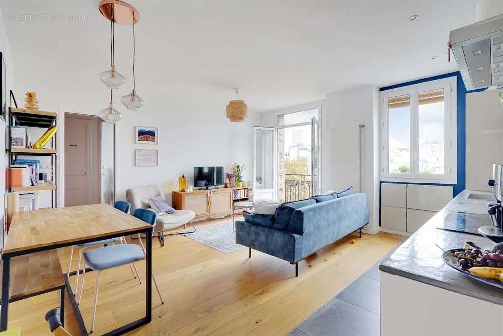 Appartement à PARIS-20E