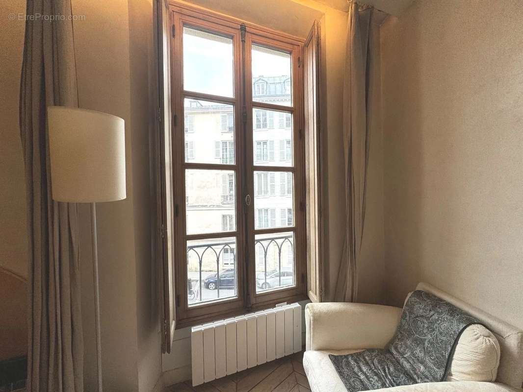 Appartement à PARIS-6E