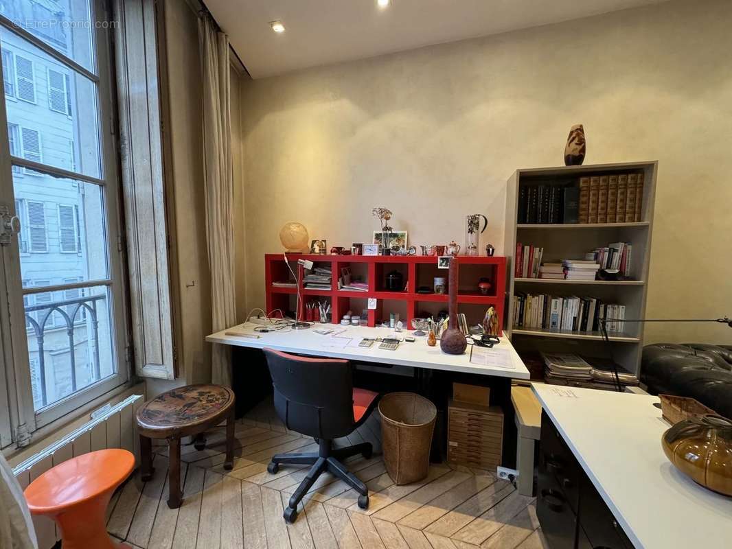 Appartement à PARIS-6E