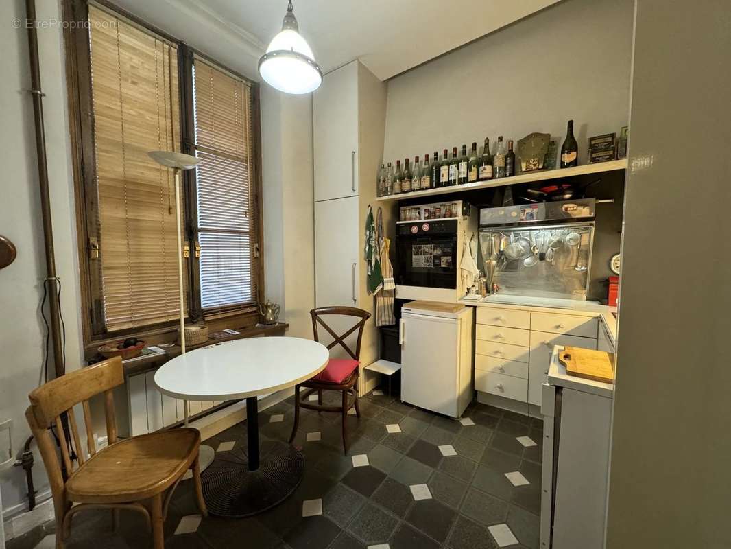 Appartement à PARIS-6E