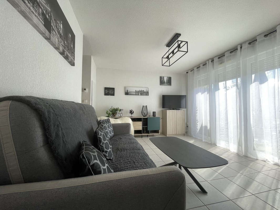 Appartement à ARPAJON-SUR-CERE