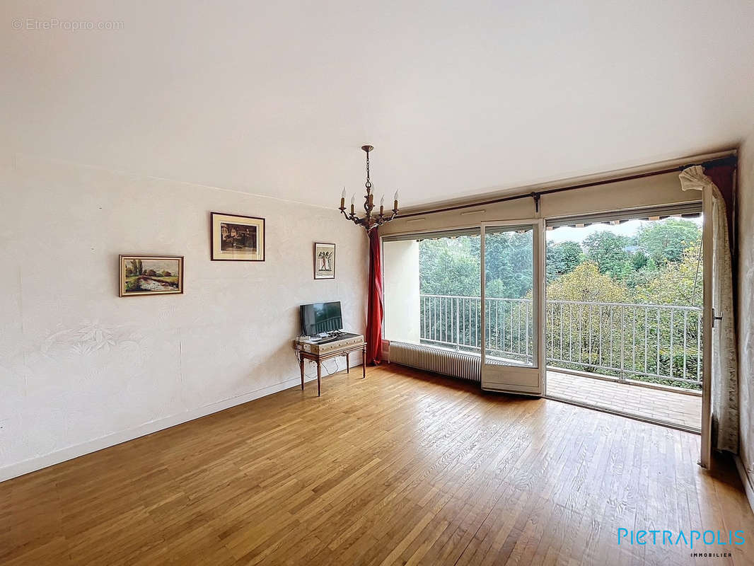 Appartement à LYON-5E