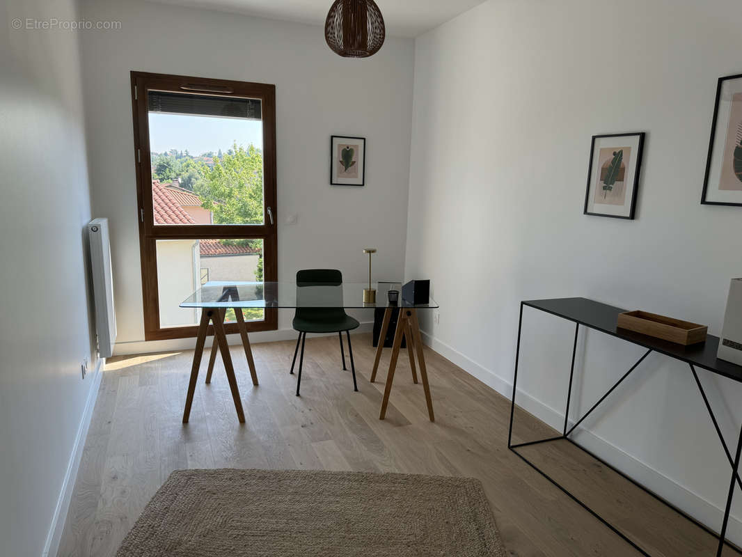 Appartement à SAINTE-FOY-LES-LYON