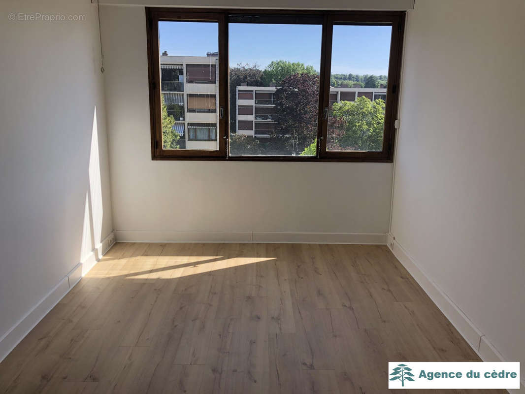 Appartement à NOISY-LE-ROI