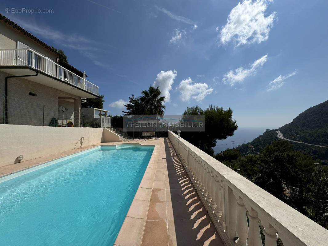 Maison à ROQUEBRUNE-CAP-MARTIN