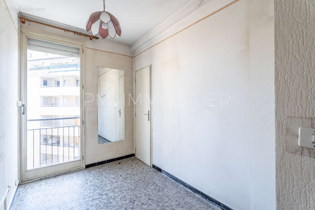 Appartement à MARSEILLE-8E