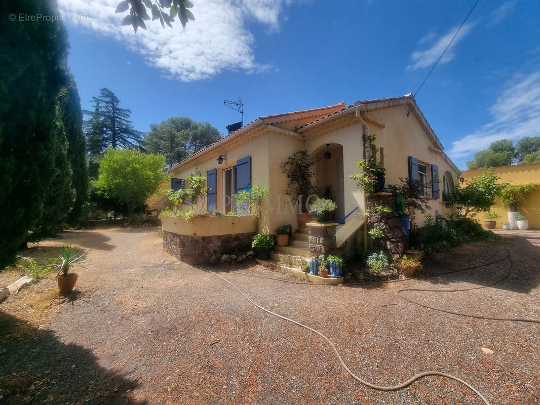 Maison à FREJUS